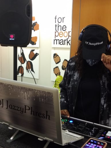 Gallery photo 4 of DJ JazzyPhresh