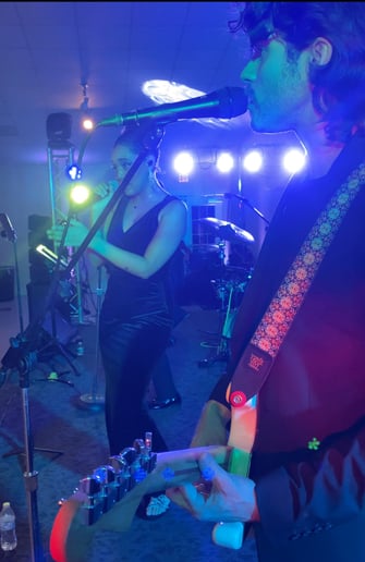Gallery photo 6 of Dj Jeanuwine and Lighting