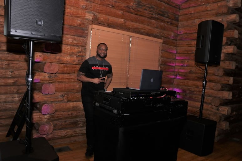 Gallery photo 1 of DJ Jigga-C