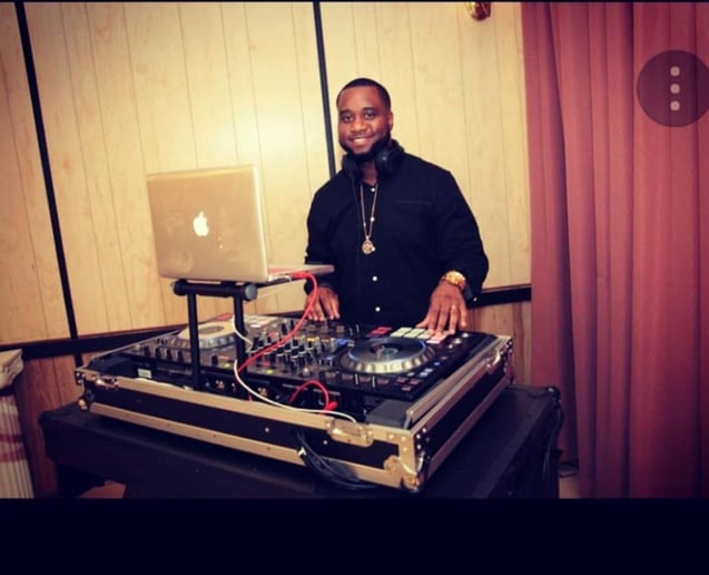 Gallery photo 2 of DJ Jigga-C