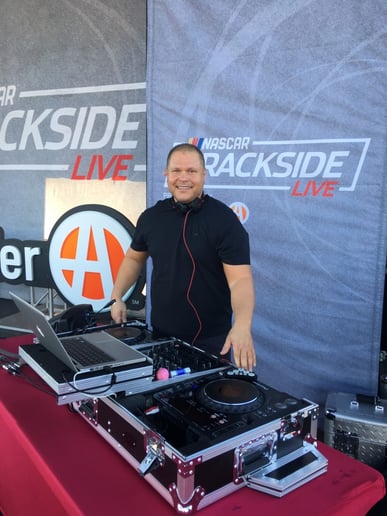 Gallery photo 6 of DJ Joey D