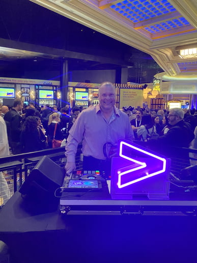 Gallery photo 10 of DJ Joey D