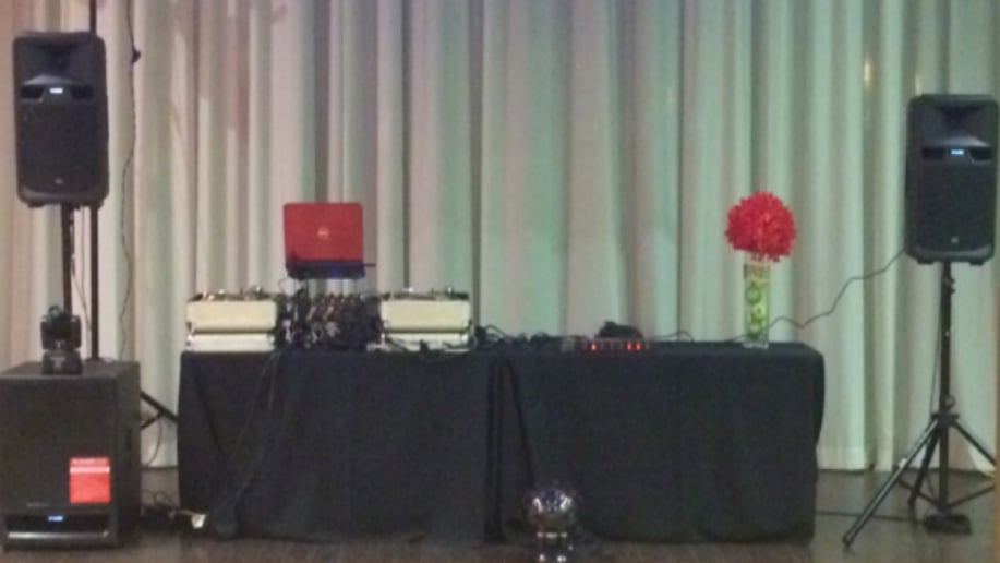 Gallery photo 4 of DJ John
