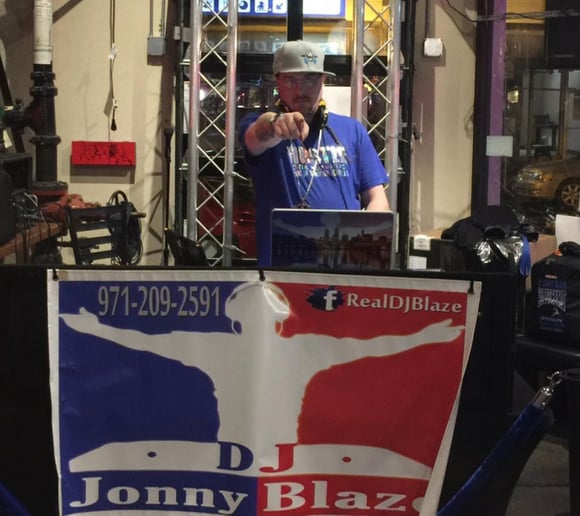 Gallery photo 1 of DJ Jonny Blaze