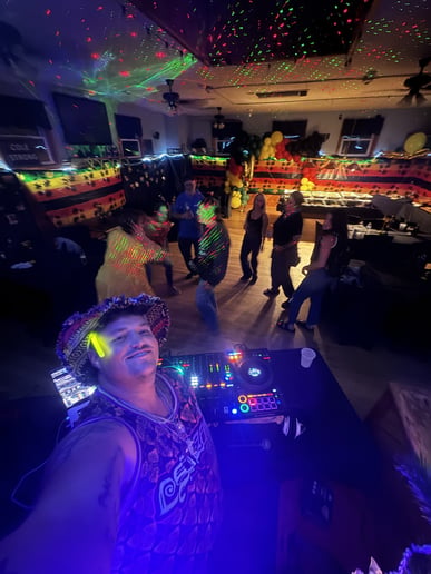 Gallery photo 4 of DJ Juice