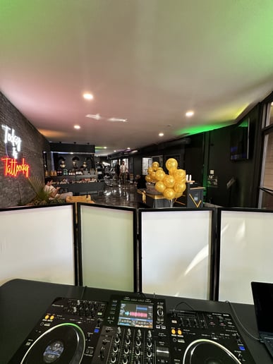 Gallery photo 2 of DJ Justin