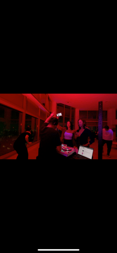 Gallery photo 6 of DJ Justin