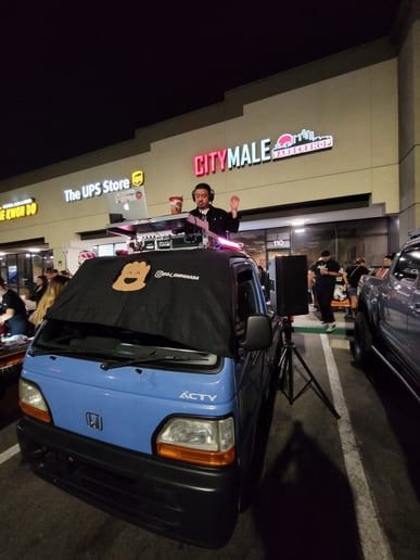 Gallery photo 4 of DJ JUTsmusic x Empanada
