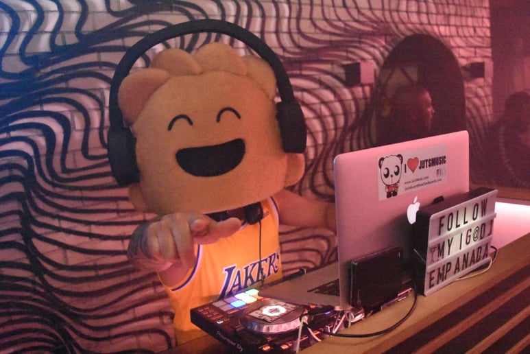 Gallery photo 6 of DJ JUTsmusic x Empanada