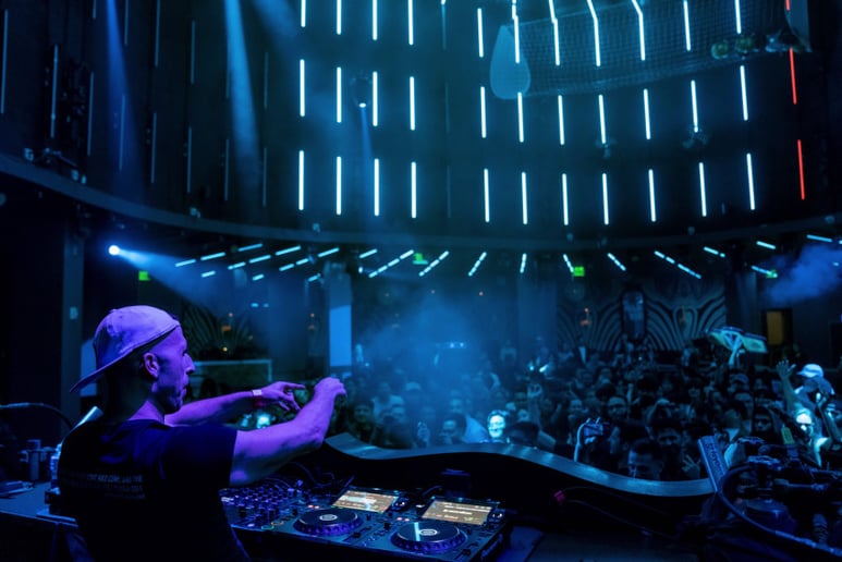Gallery photo 6 of DJ Karmaxis