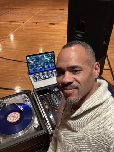 Gallery photo 10 of DJ Kay-C