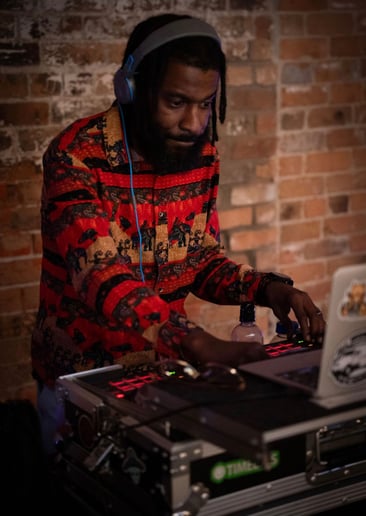 Gallery photo 5 of DJ KB The Director Of Vibes