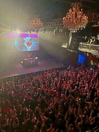 Gallery photo 10 of DJ Kelly Kellz