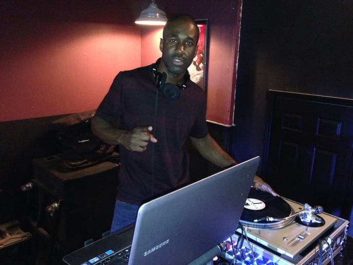 Gallery photo 4 of DJ Keno