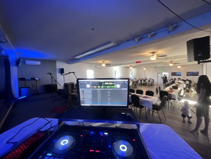 Gallery photo 10 of DJ Keys