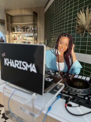 Gallery photo 3 of DJ Kharisma