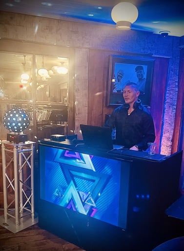 Gallery photo 9 of DJ Kolmega