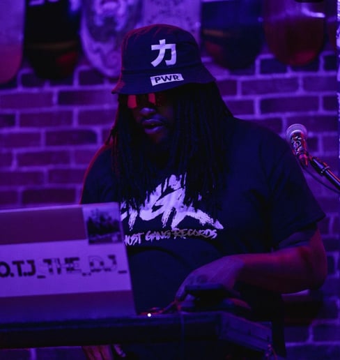 Gallery photo 1 of Dj K.o.t.j.