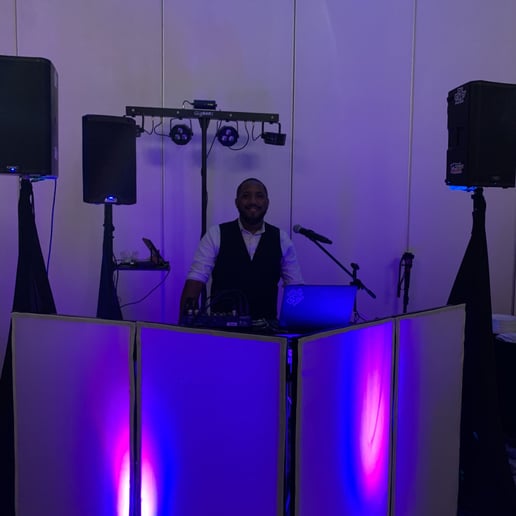 Gallery photo 3 of Dj KrazyMix