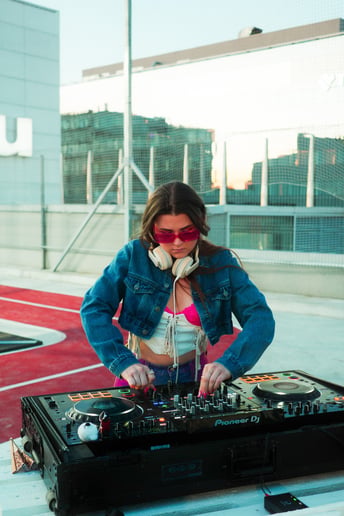 Gallery photo 6 of DJ Kruu