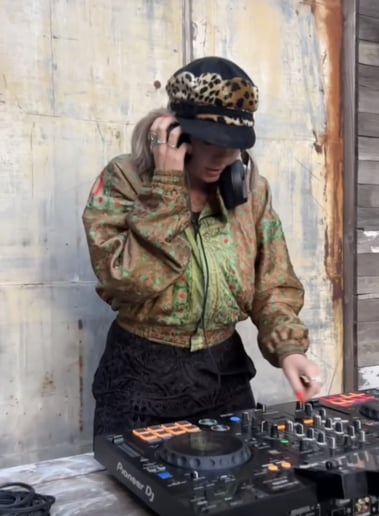 Gallery photo 1 of DJ Ky👁️ris