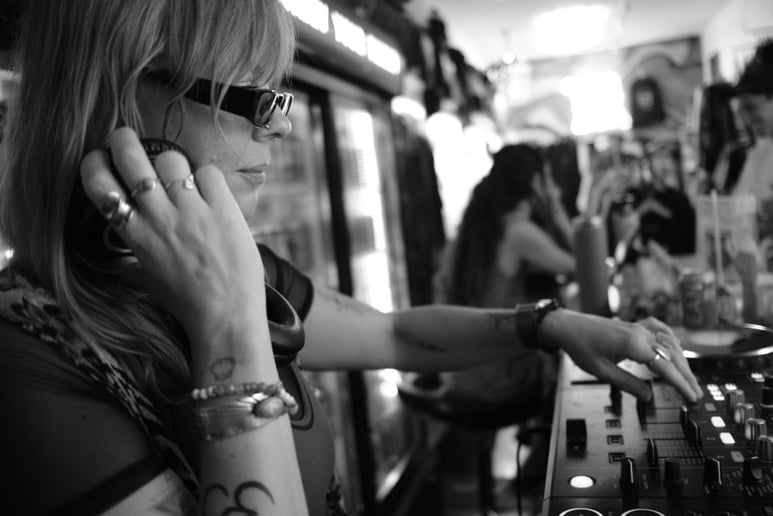 Gallery photo 7 of DJ Ky👁️ris