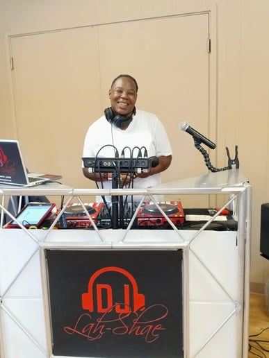 Gallery photo 10 of DJ Lah-Shae