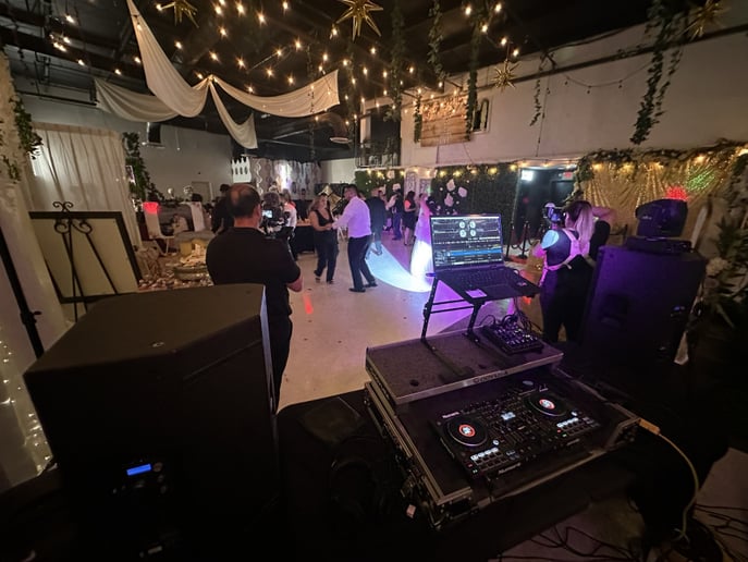 Gallery photo 1 of DJ Legacy