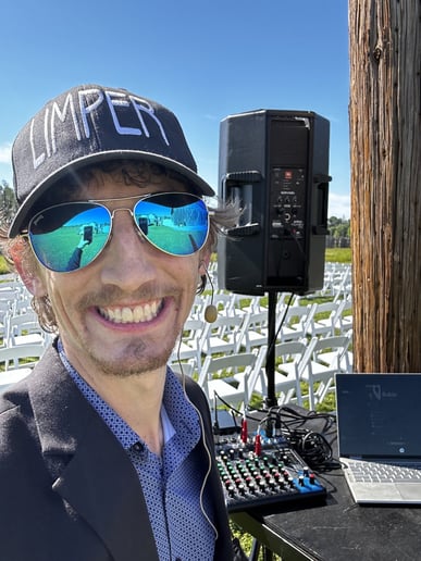 Gallery photo 1 of DJ Limper
