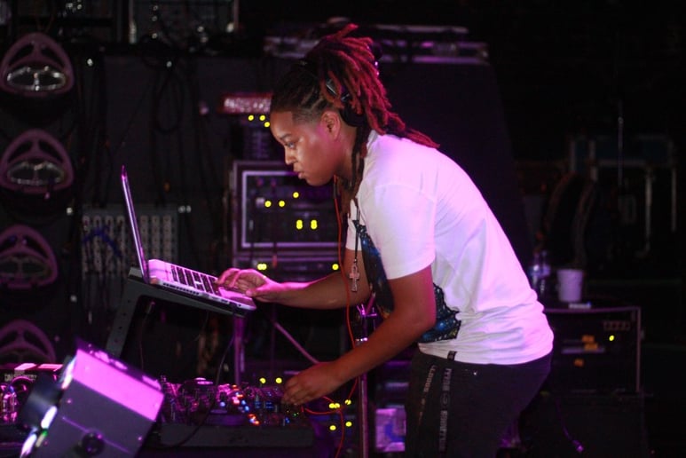 Gallery photo 1 of DJ Lodi Dodi