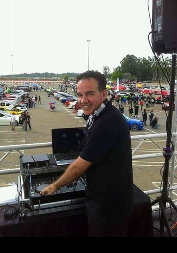 Gallery photo 2 of DJ Luis Cruz