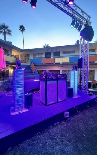 Gallery photo 3 of DJ Lumin