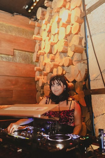 Gallery photo 3 of DJ M3xiqt