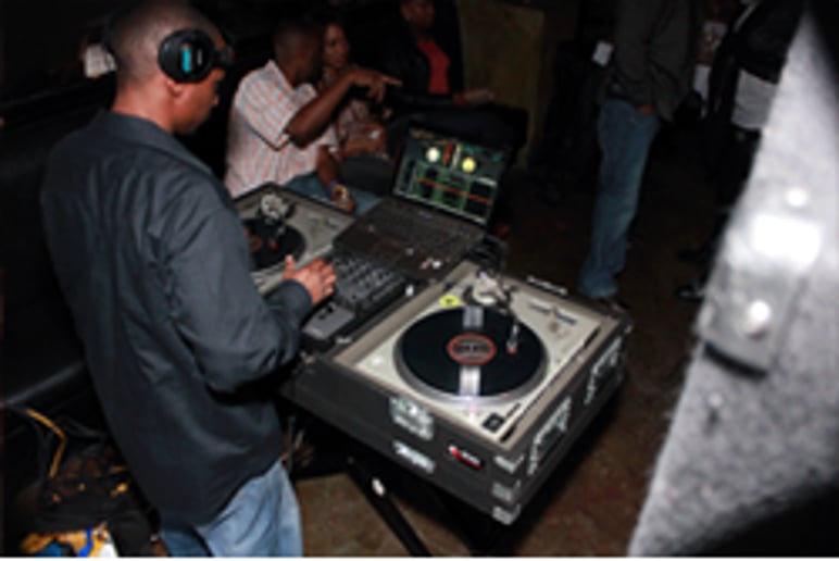 Gallery photo 7 of DJ M Entertainment