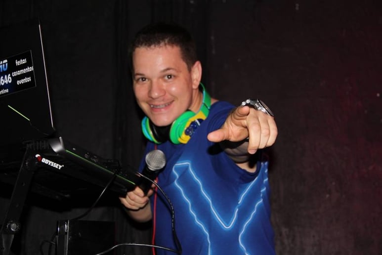 Gallery photo 1 of DJ Magno