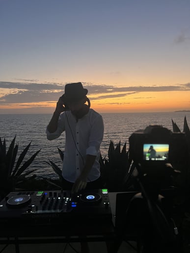 Gallery photo 1 of DJ Marsel