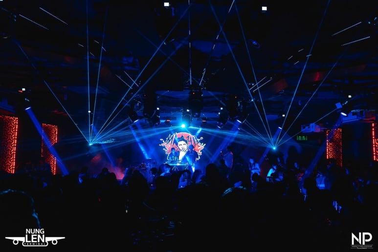 Gallery photo 3 of DJ Mashi