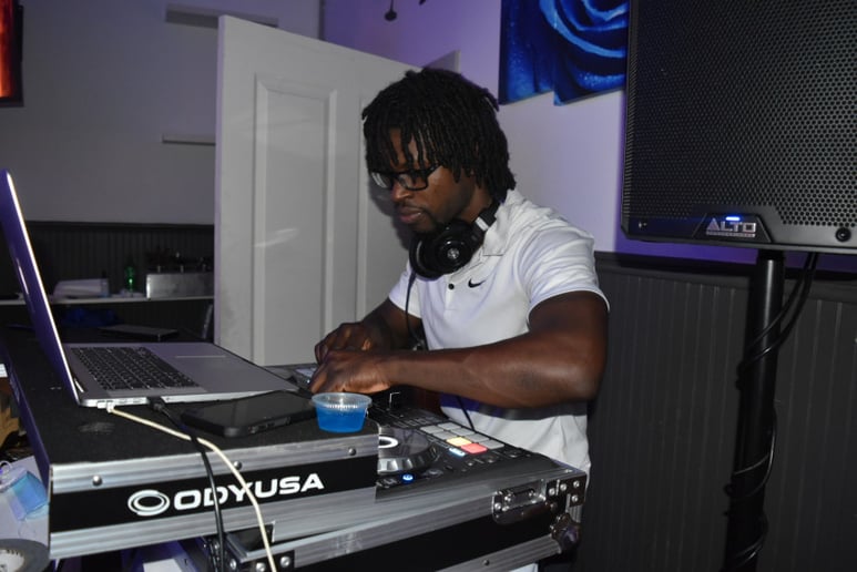 Gallery photo 8 of Dj Mattic Entertainment