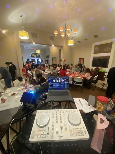 Gallery photo 5 of DJ MgEE Entertainment LLC