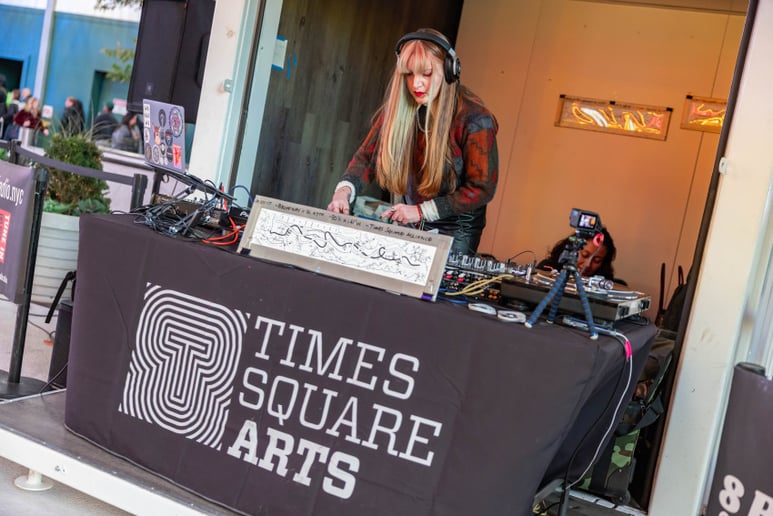 Gallery photo 2 of Dj Mica