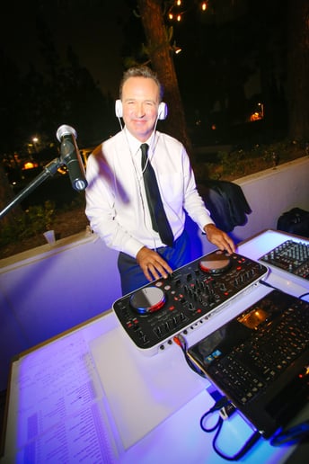 Gallery photo 6 of DJ Mike Leach