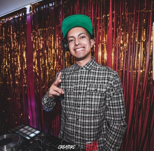 Gallery photo 3 of Dj MikeB