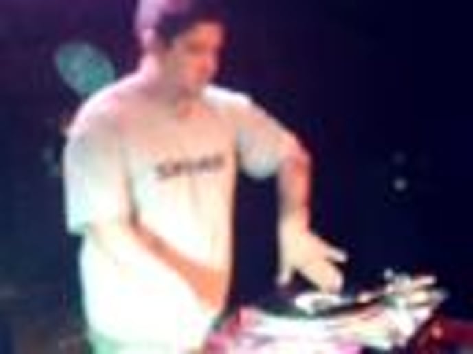 Gallery photo 1 of DJ Mikey J