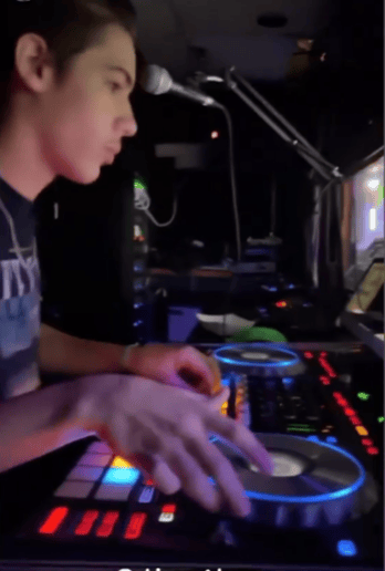 Gallery photo 4 of Dj Mikey