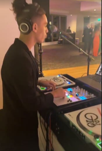 Gallery photo 5 of Dj Mikey