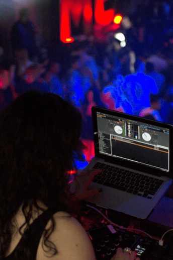 Gallery photo 7 of DJ Miss Deezy
