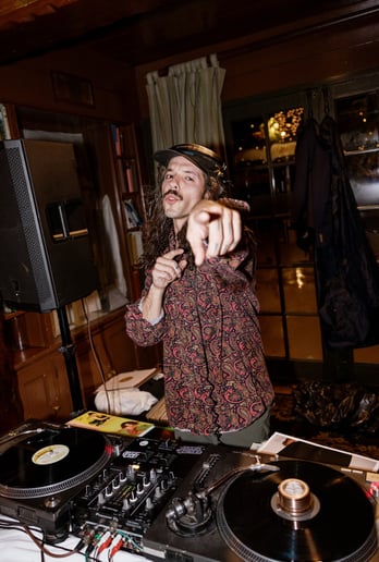 Gallery photo 7 of DJ My Guy
