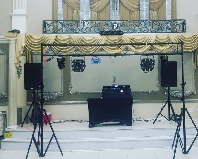 Gallery photo 1 of DJ Nando