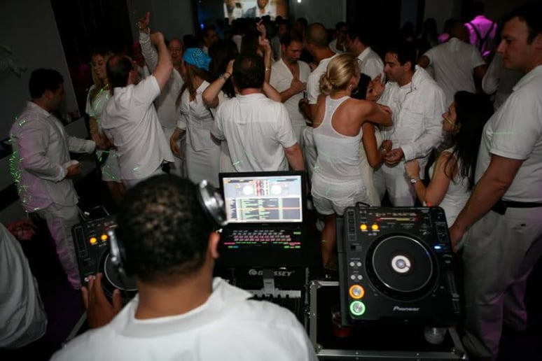Gallery photo 3 of Event Djs and Lighting