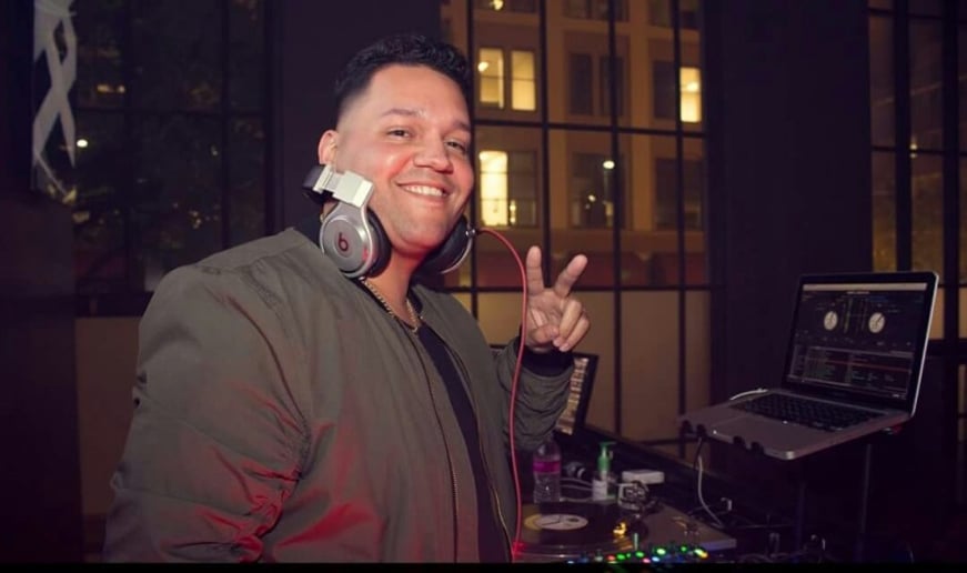 Gallery photo 3 of DJ Nelson Estrada
